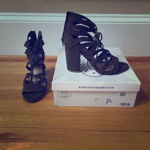 Steve Madden, Olive gladiator block heels, size 7